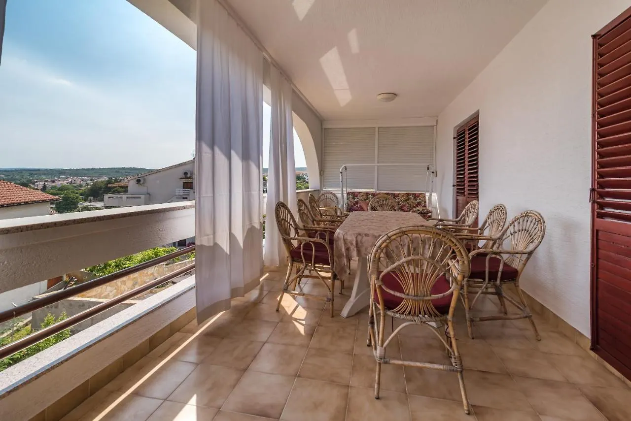 Belvedere Apartments